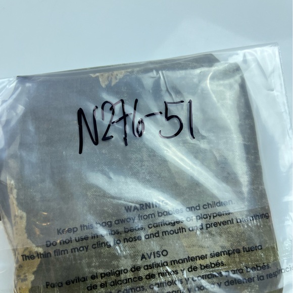 Vintage Larioseta Italy 100% Silk Elegant Olive Green Leaf Scarf N276-51 - Picture 6 of 6